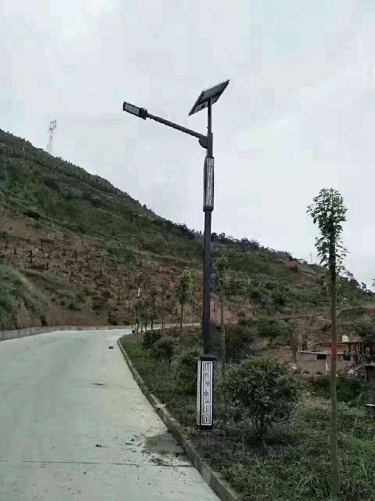 卢氏县仿古太阳能路灯